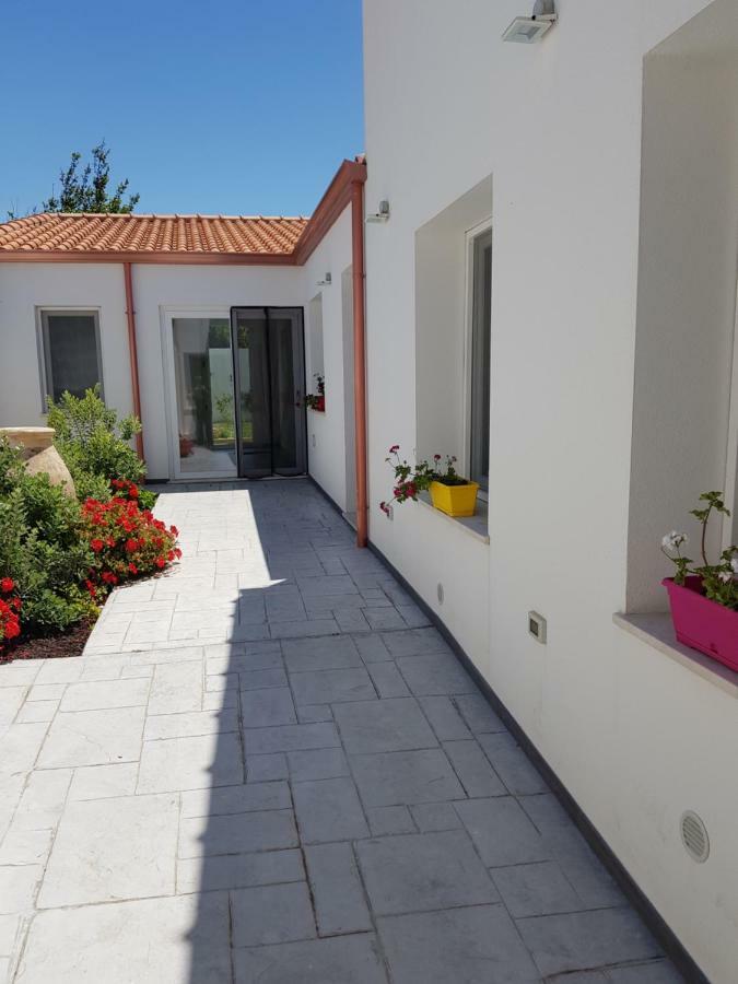 B. Sinis Bed & Breakfast Càbras Eksteriør bilde