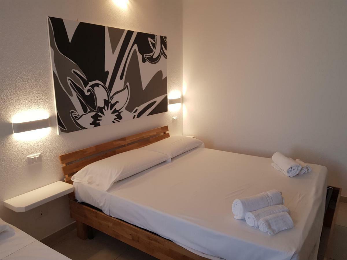 B. Sinis Bed & Breakfast Càbras Eksteriør bilde